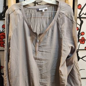 J Lo Grey blouse